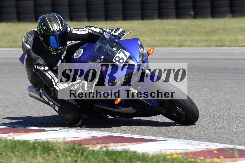 Archiv-2025/48 25.08.2025 Cornu Master School ADR/rot-rouge/87